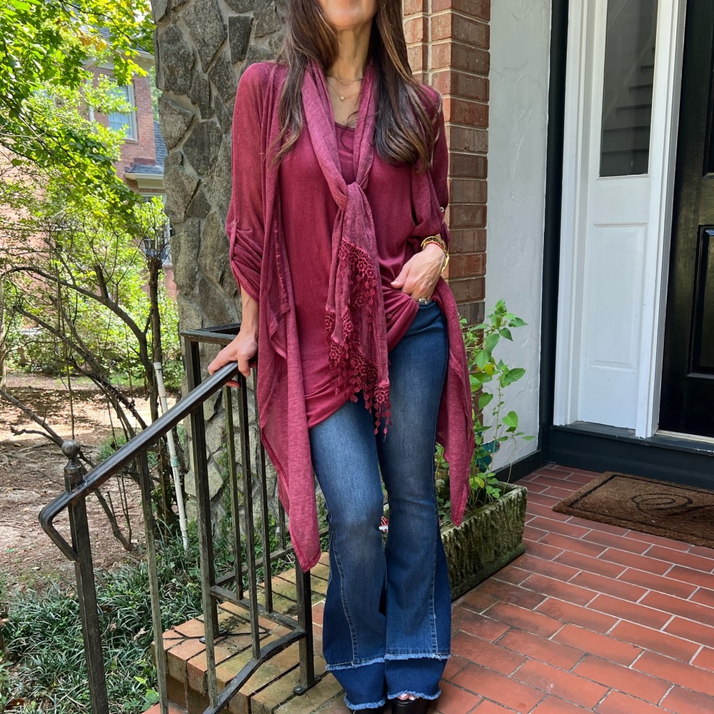 12 Made In Italy Chic Top and Cardigan Set